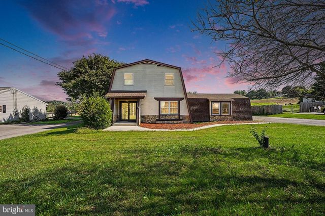 4521 FORT MCCORD RD, Chambersburg, PA 17202