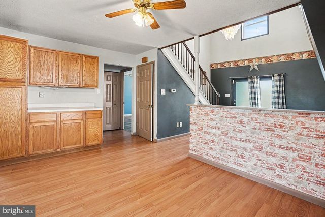4521 FORT MCCORD RD, Chambersburg, PA 17202