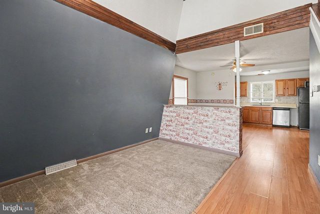 4521 FORT MCCORD RD, Chambersburg, PA 17202