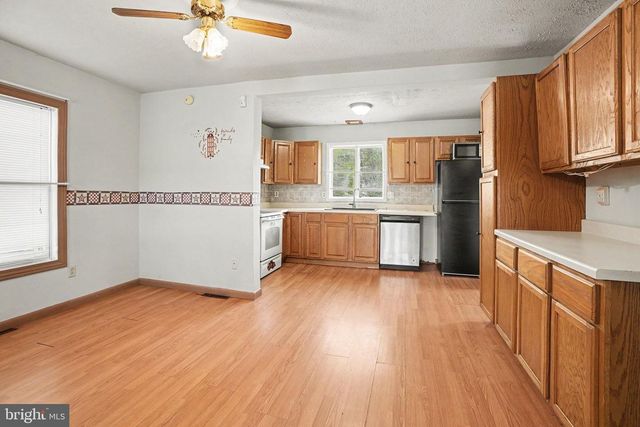 4521 FORT MCCORD RD, Chambersburg, PA 17202