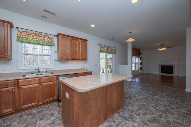 815 Bayshore Lane, Moore, SC 29369