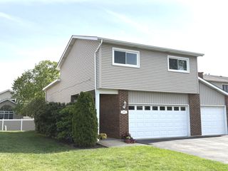 6835 Winston Drive, Tinley Park, IL 60477