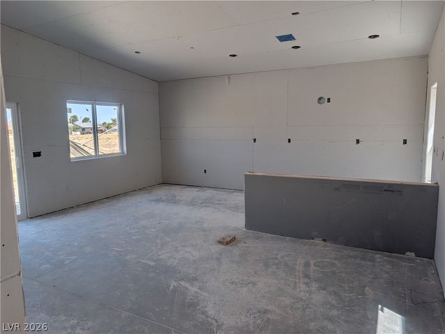 2030 Idaho, Pahrump, NV 89048