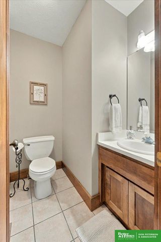 1149 N I Street, Fremont, NE 68025