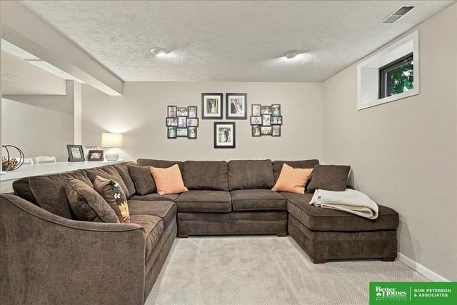 1149 N I Street, Fremont, NE 68025