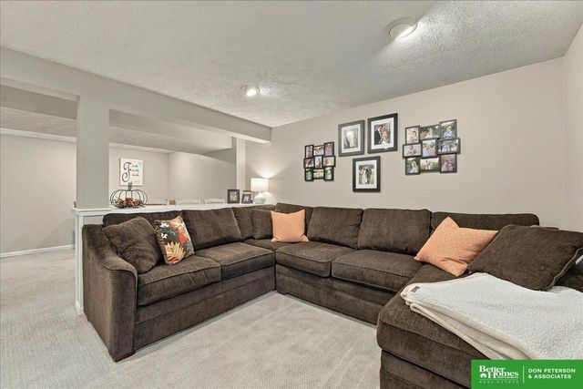1149 N I Street, Fremont, NE 68025
