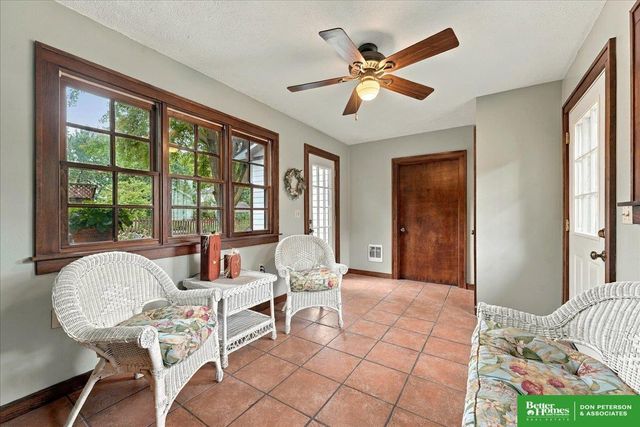 1149 N I Street, Fremont, NE 68025