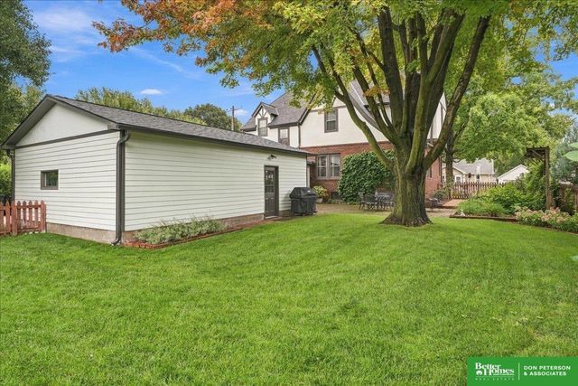1149 N I Street, Fremont, NE 68025