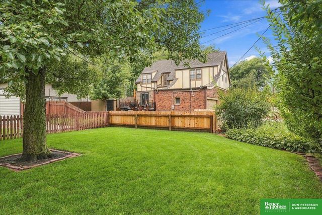 1149 N I Street, Fremont, NE 68025