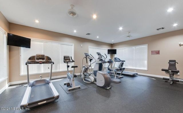 13364 BEACH Boulevard 340, Jacksonville, FL 32224