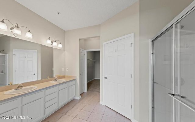 13364 BEACH Boulevard 340, Jacksonville, FL 32224