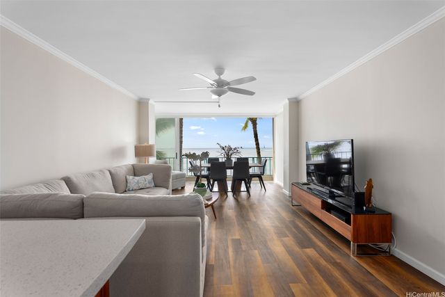 2999 Kalakaua Avenue 202, Honolulu, HI 96815