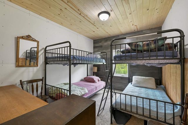 W13670 BROOKS LANE, Crivitz, WI 54114