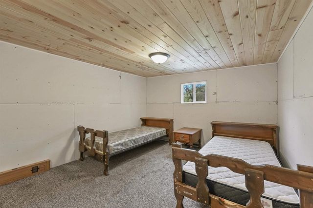 W13670 BROOKS LANE, Crivitz, WI 54114