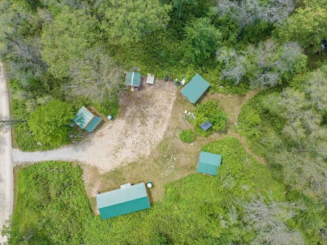 W13670 BROOKS LANE, Crivitz, WI 54114