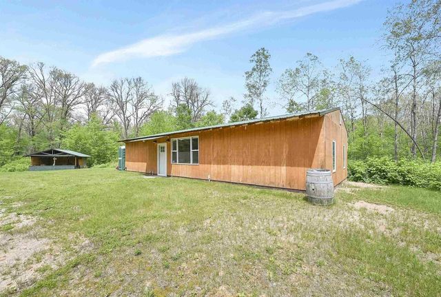 W13670 BROOKS LANE, Crivitz, WI 54114