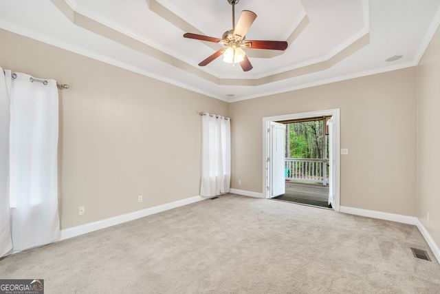 70 Barrington Farms Court, Sharpsburg, GA 30277