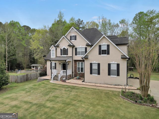 70 Barrington Farms Court, Sharpsburg, GA 30277