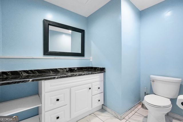 70 Barrington Farms Court, Sharpsburg, GA 30277