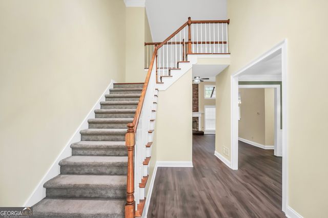 70 Barrington Farms Court, Sharpsburg, GA 30277