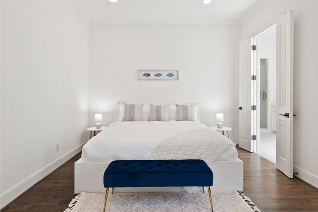 5014 Mission Avenue B, Dallas, TX 75206