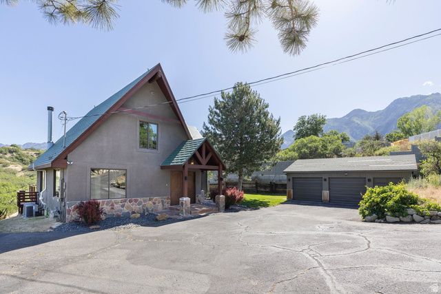 2105 E DIMPLE DELL RD, Sandy, UT 84092