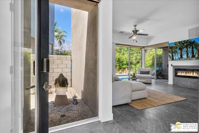 3601 Melody Lane, Palm Springs, CA 92262