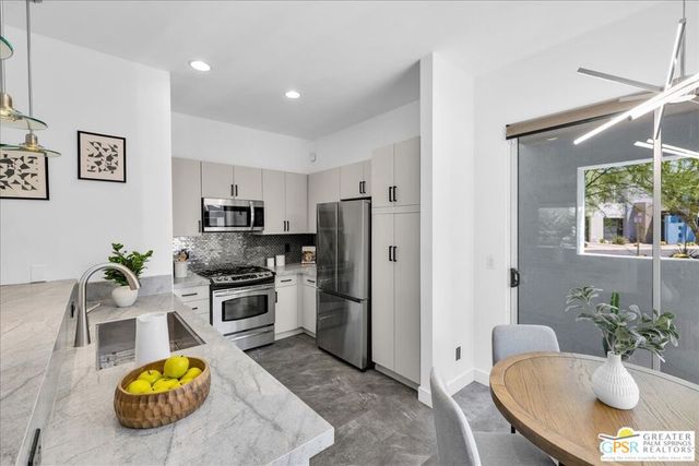 3601 Melody Lane, Palm Springs, CA 92262