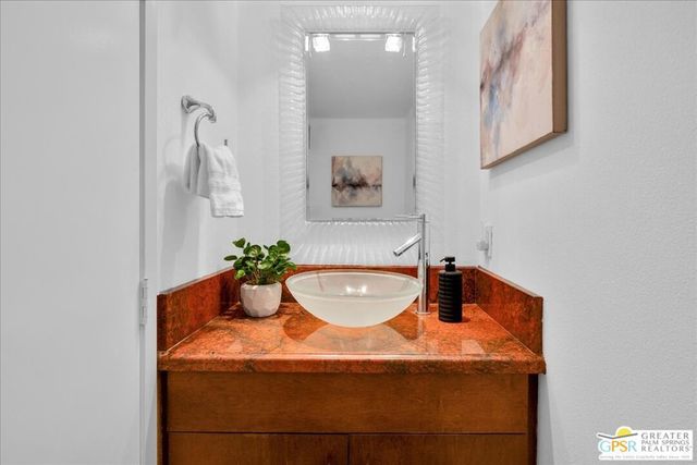 3601 Melody Lane, Palm Springs, CA 92262
