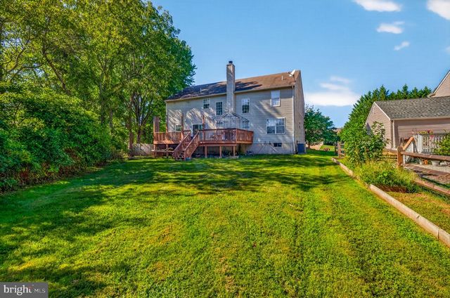 17 E MOYER DR, Bear, DE 19701