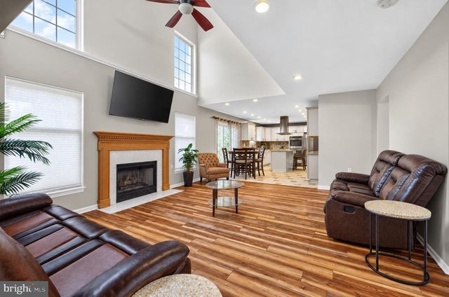 17 E MOYER DR, Bear, DE 19701