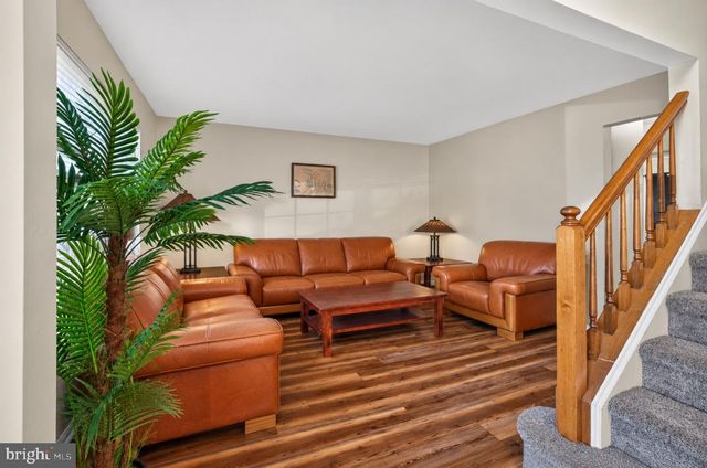 17 E MOYER DR, Bear, DE 19701