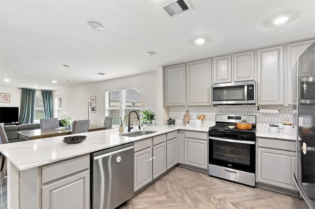 14618 Cypress Creek Landing Drive, Houston, TX 77068