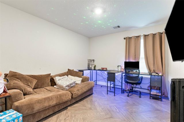 14618 Cypress Creek Landing Drive, Houston, TX 77068