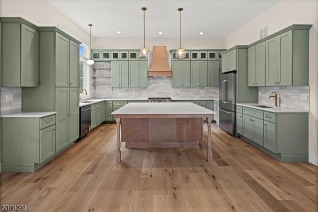 159 Byram Ln, Kingwood Twp., NJ 08559