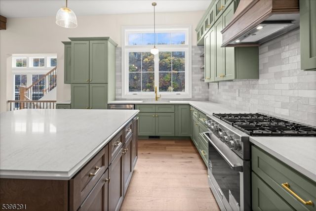 159 Byram Ln, Kingwood Twp., NJ 08559