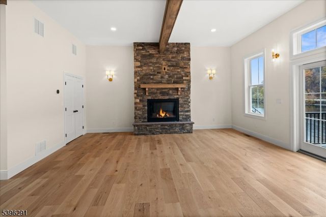 159 Byram Ln, Kingwood Twp., NJ 08559