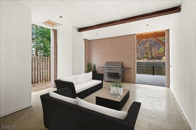 159 Byram Ln, Kingwood Twp., NJ 08559