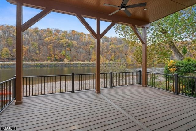 159 Byram Ln, Kingwood Twp., NJ 08559