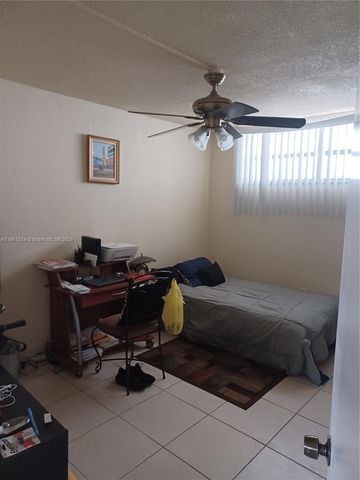 3030 Marcos Dr T304, Aventura, FL 33160