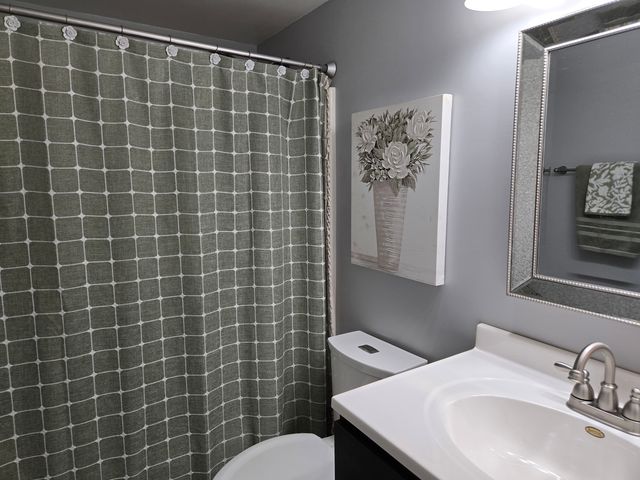 78 W 31st Street, Steger, IL 60475