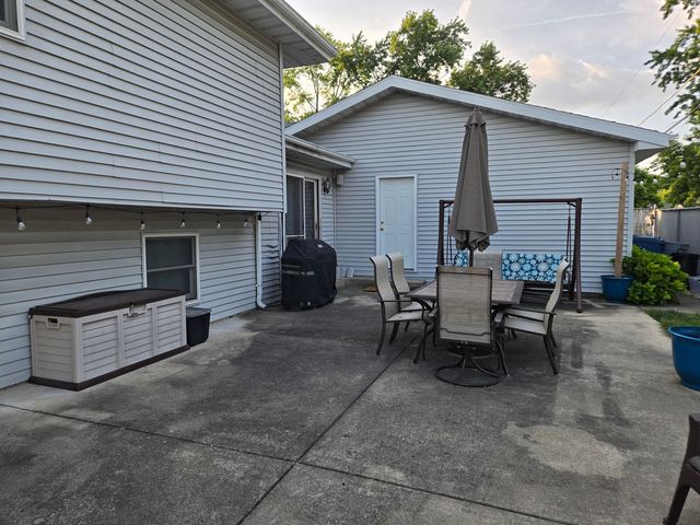78 W 31st Street, Steger, IL 60475