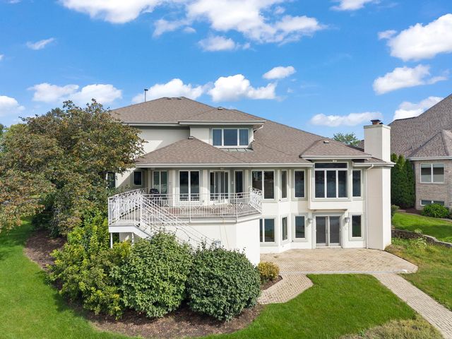 13258 Lakepoint Drive, Plainfield, IL 60585