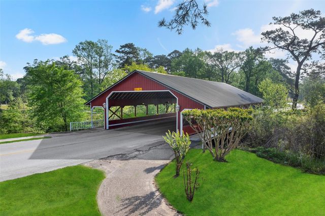 764 Forest Lane Drive, Conroe, TX 77302