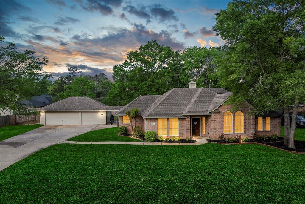764 Forest Lane Drive, Conroe, TX 77302