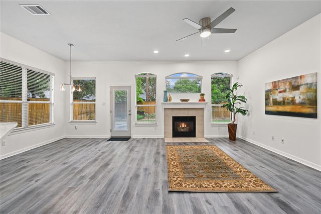 8721 Little Laura DR, Austin, TX 78757