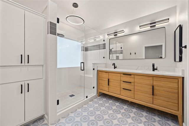 8721 Little Laura DR, Austin, TX 78757