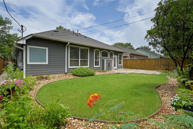 8721 Little Laura DR, Austin, TX 78757