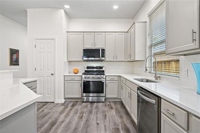 8721 Little Laura DR, Austin, TX 78757