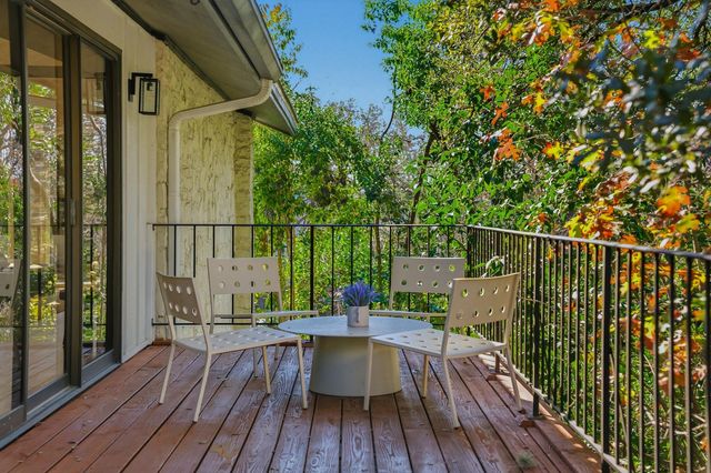 2609 Maria Anna RD, Austin, TX 78703